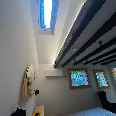 Casa Balastro البندقية