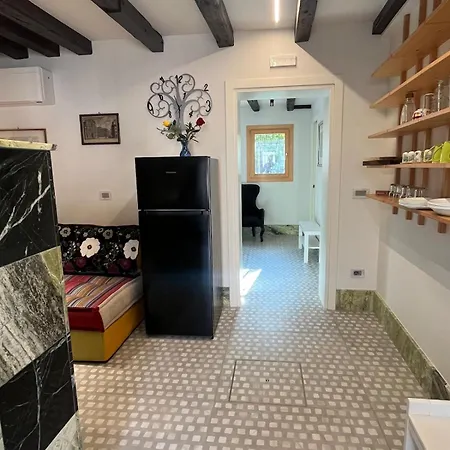 Casa Balastro